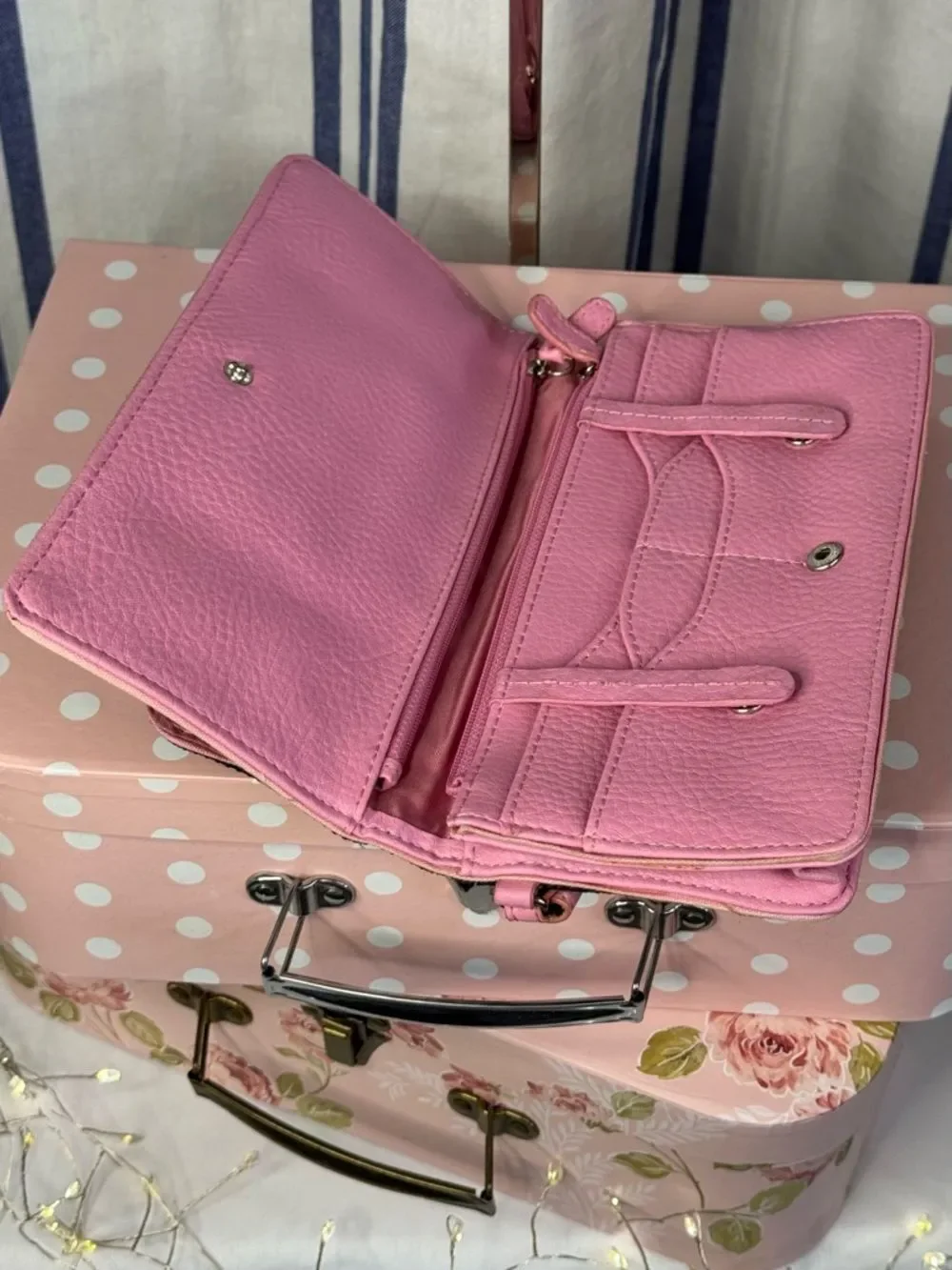 Tommy Hilfiger Black and Pink Women’s Wristlet Wallet